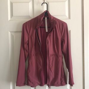 Lululemon define jacket size 6